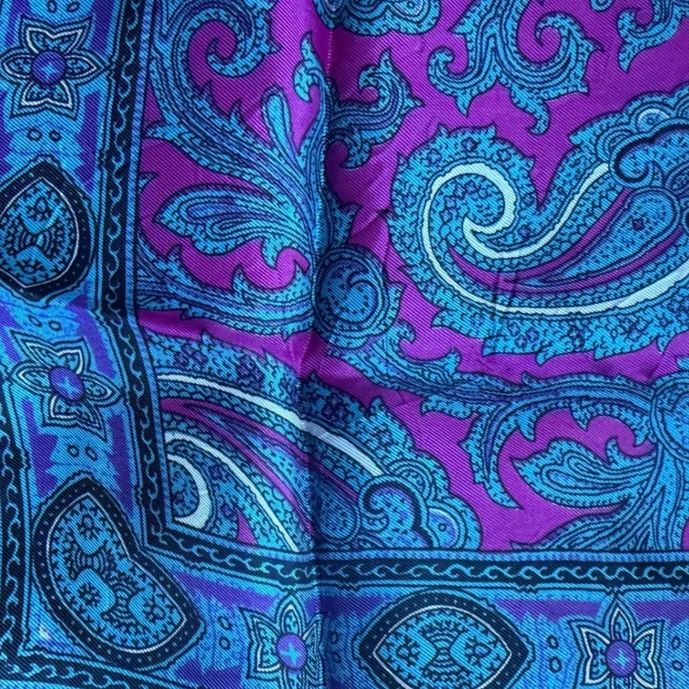 Vintage Paisley Square Scarf Womens Magenta Blue Boho Eclectic Classic Retro